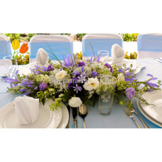 Iris lisianthus y hortensia