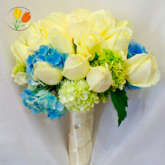 Ramo de rosa y hortensia